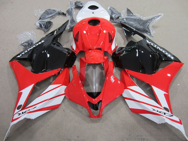 Abs Plásticos CBR 600RR 09-12 - Vermelho Preto Branco Abs Plásticos CBR 600RR 09-12 - Vermelho Preto Branco