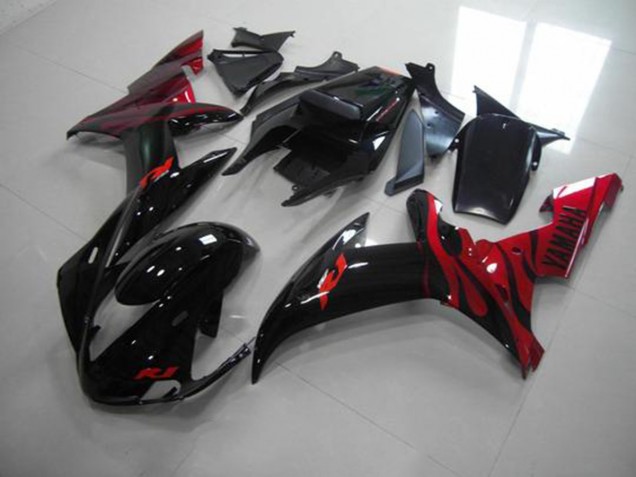 Carenagem R1 02-03 - Preto Chama Carenagem R1 02-03 - Preto Chama