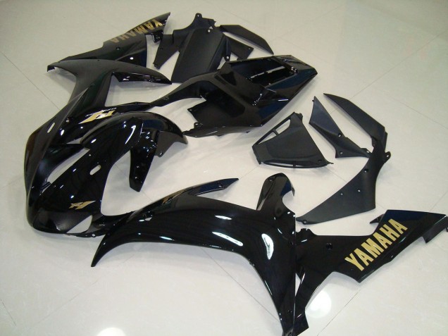 Carenagem R1 02-03 - Preto Ouro Carenagem R1 02-03 - Preto Ouro