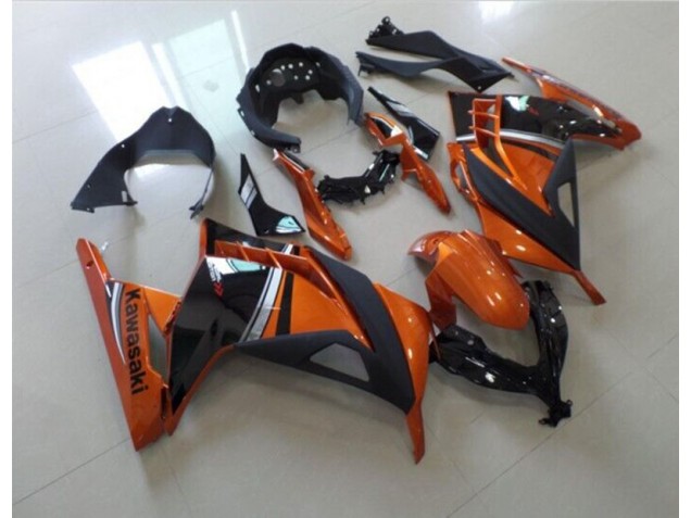 Carenagem ZX 300R 13-16 - Preto Laranja Carenagem ZX 300R 13-16 - Preto Laranja