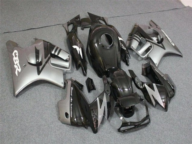 Injeção Kit Carenagem CBR 600 F3 95-98 - Preto Injeção Kit Carenagem CBR 600 F3 95-98 - Preto