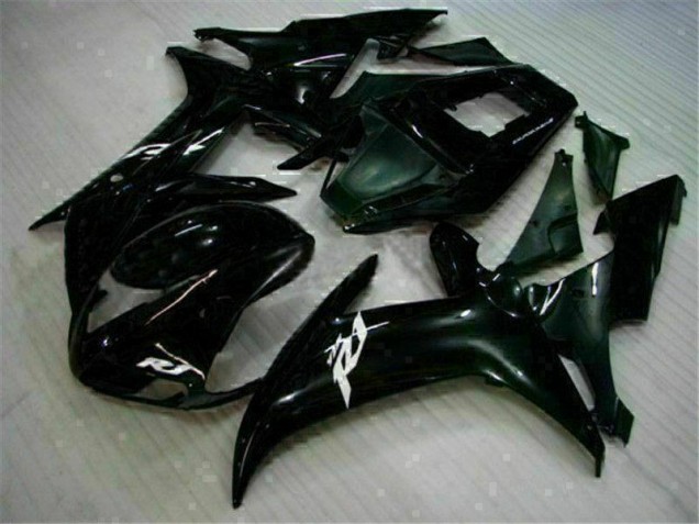 Plástico R1 02-03 - Preto