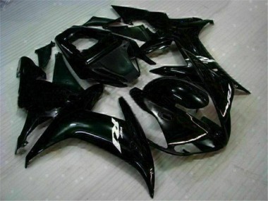 Plástico R1 02-03 - Preto