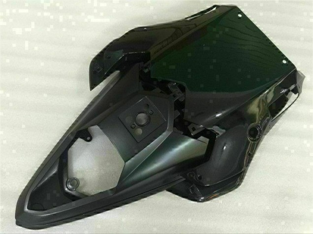 Plástico R6 08-16 - Preto Plástico R6 08-16 - Preto