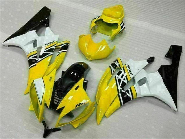 Plásticos R6 06-07 - Amarelo Branco Preto